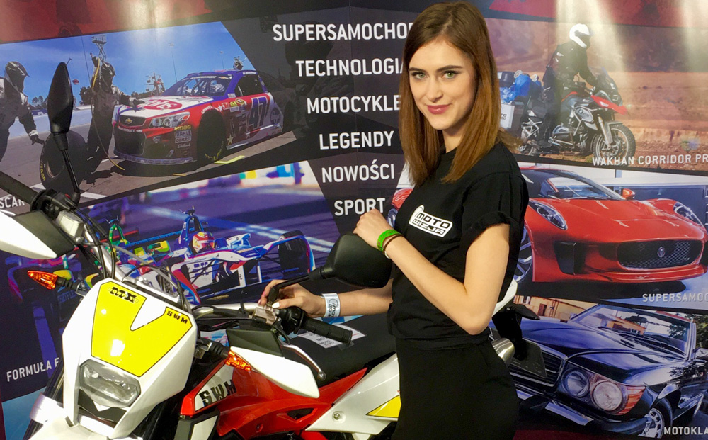Motoexpo hostessy