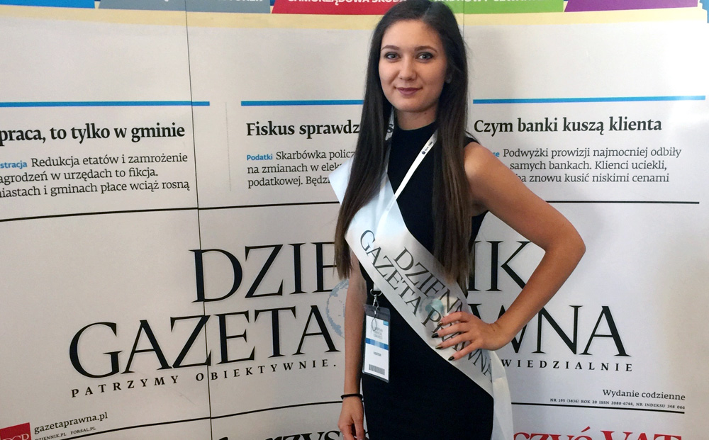 Hostessa DNA podczas Europejskiego Kongresu Finansowego w Sopocie