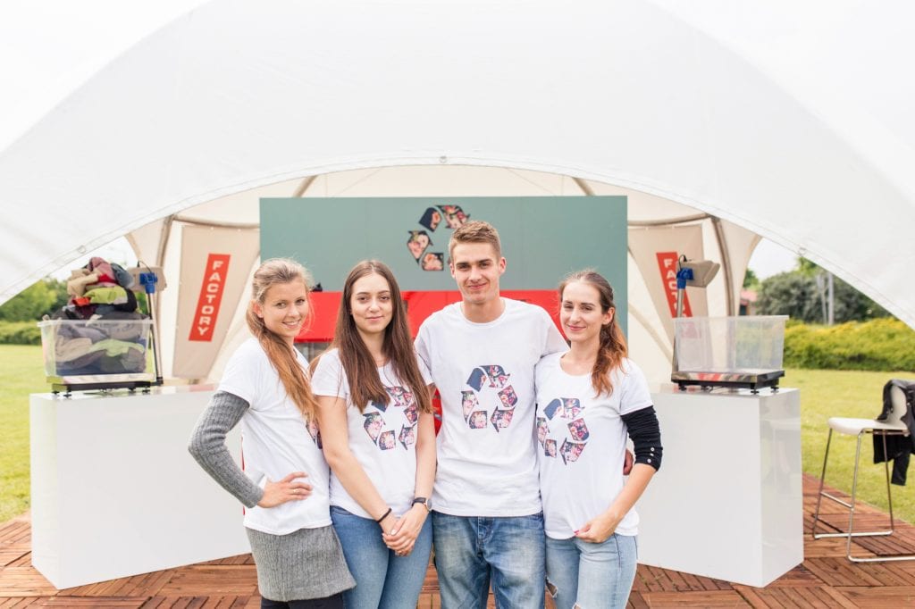 Hostessy i hości na akcje promocyjne