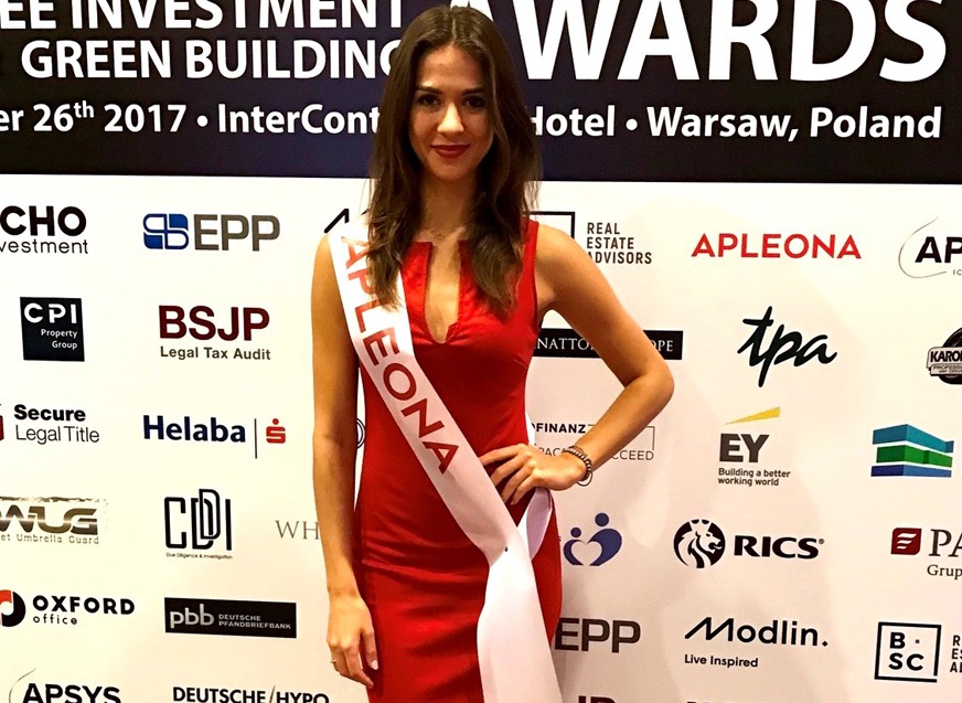 Hosessa na bankiecie w Gdynii