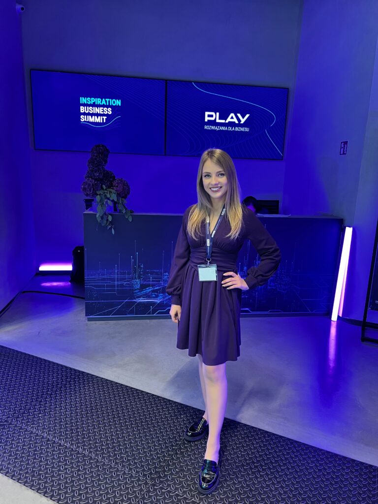 hostessy DNA na wydarzeniu Play