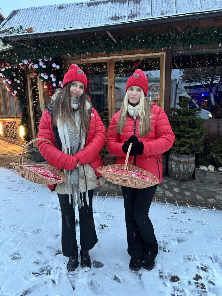 Słodkie Walentynki z Radio ZET - hostessy DNA w akcji