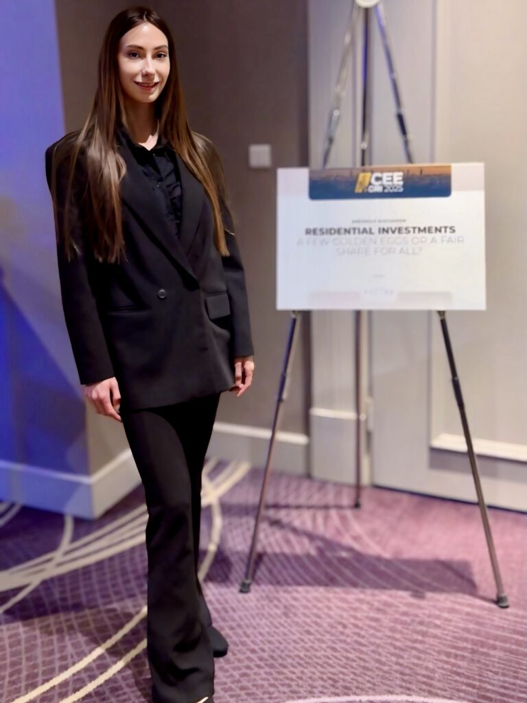 Profesonalne hostessy DNA na CEE GRI 2025 w Warszawie