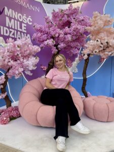 Hostessy DNA w Arkadii finał kampanii Intymność Mile Widziana marki Lactacyd